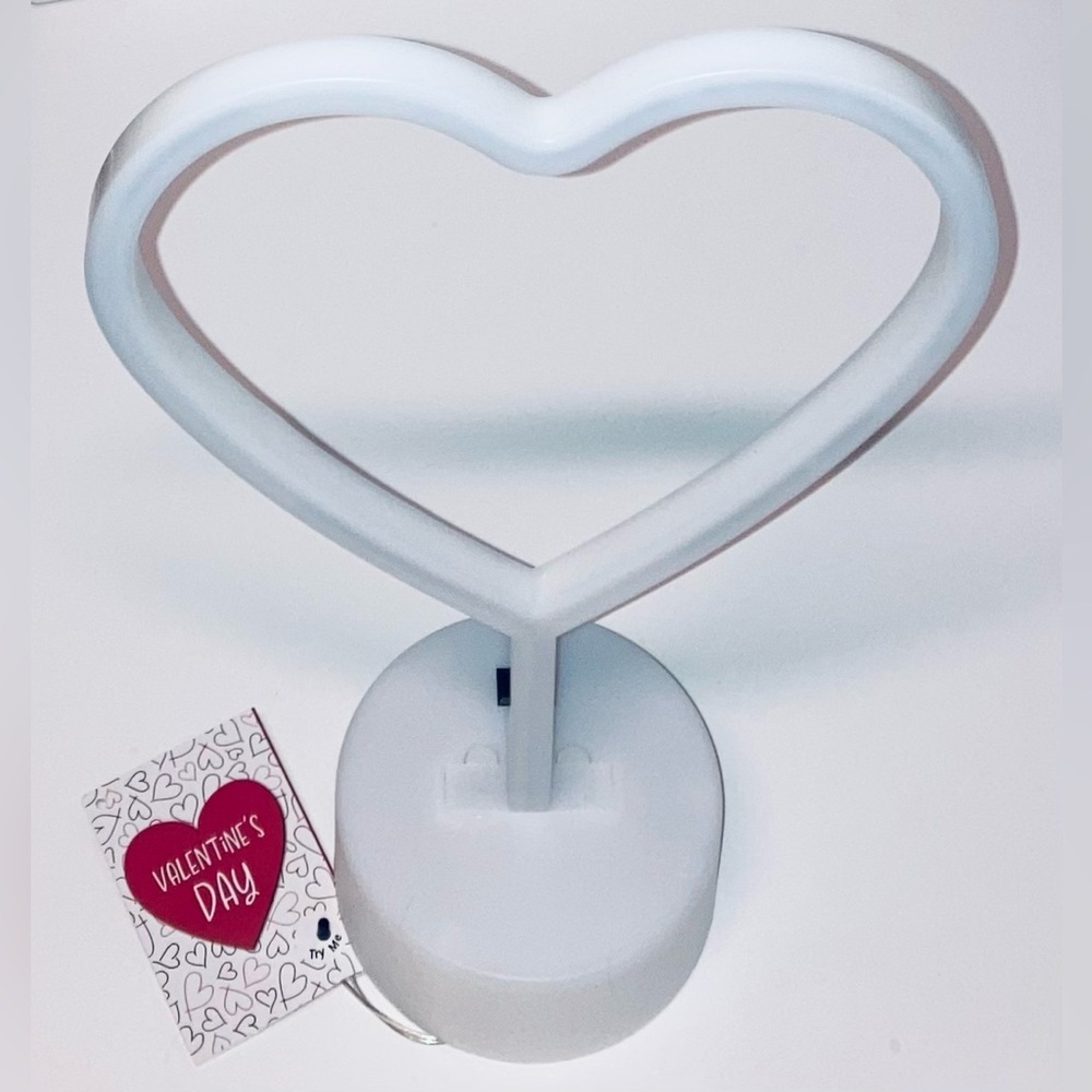 LED Neon Heart Sign - NEW! - Picture 5 of 5